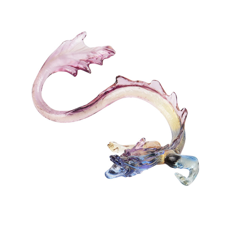 May hawak ng Insenso ng Golden Dragon Glass