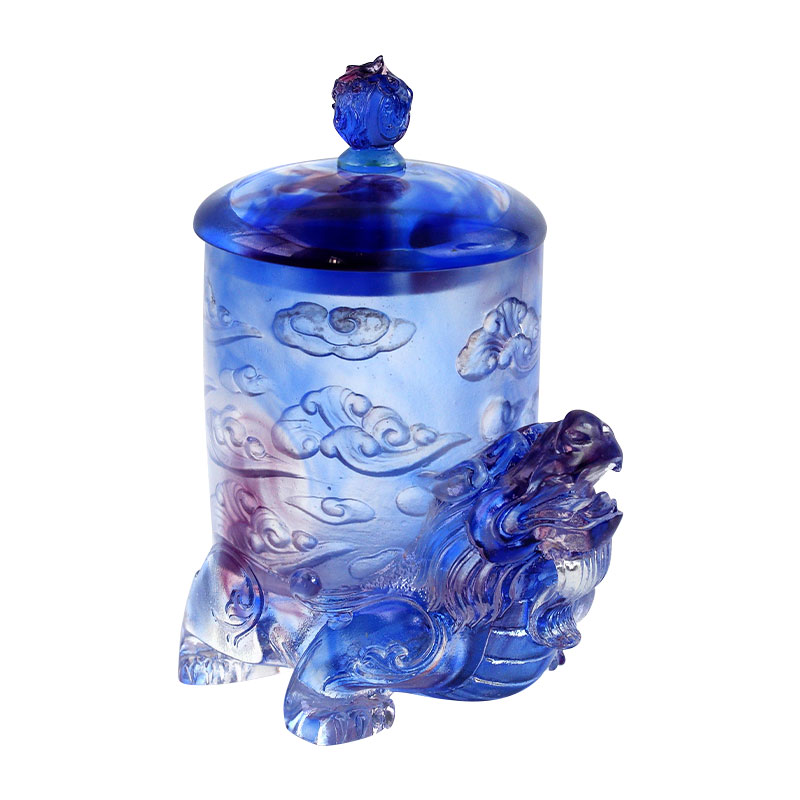 Blue glass crystal cup na may takip, mythical beast base