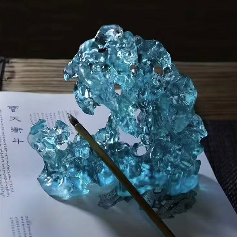 Mga palamuting salamin na hugis-bato na kulay asul