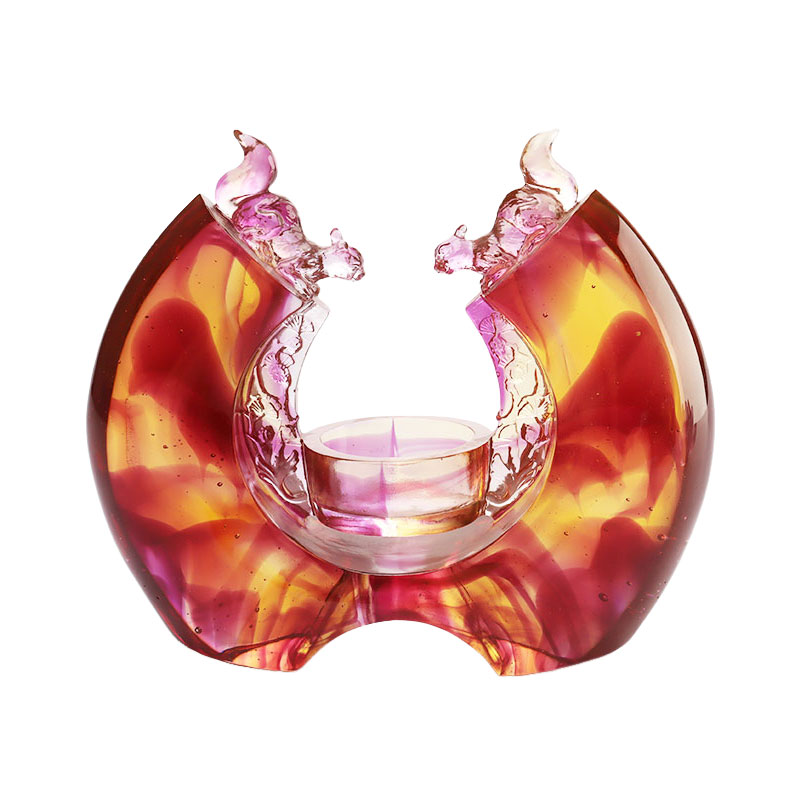 Kulay lilang glaze candlestick