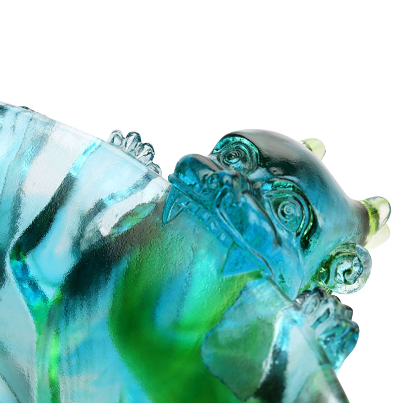 Transparent berdeng salamin na prutas na plato