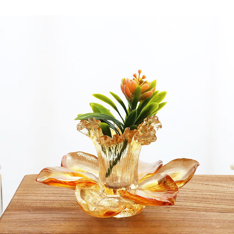 Glass Petal-shaped Candle Holder
