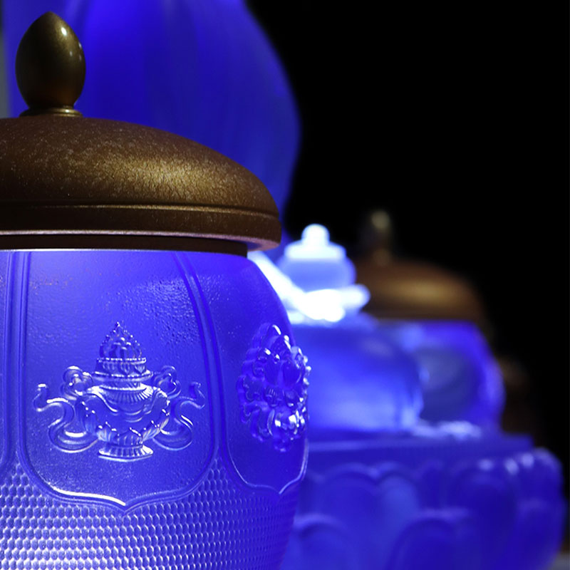 Eight Treasures Lotus series na Buddhist Altar Crystal Glass Offerings Set