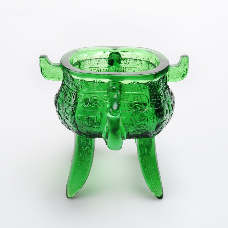 Emerald green na Crystal Glass tripod na may mga hawakan na hugis tainga