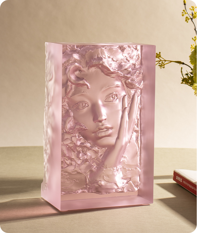 Nakataas ang mga mata